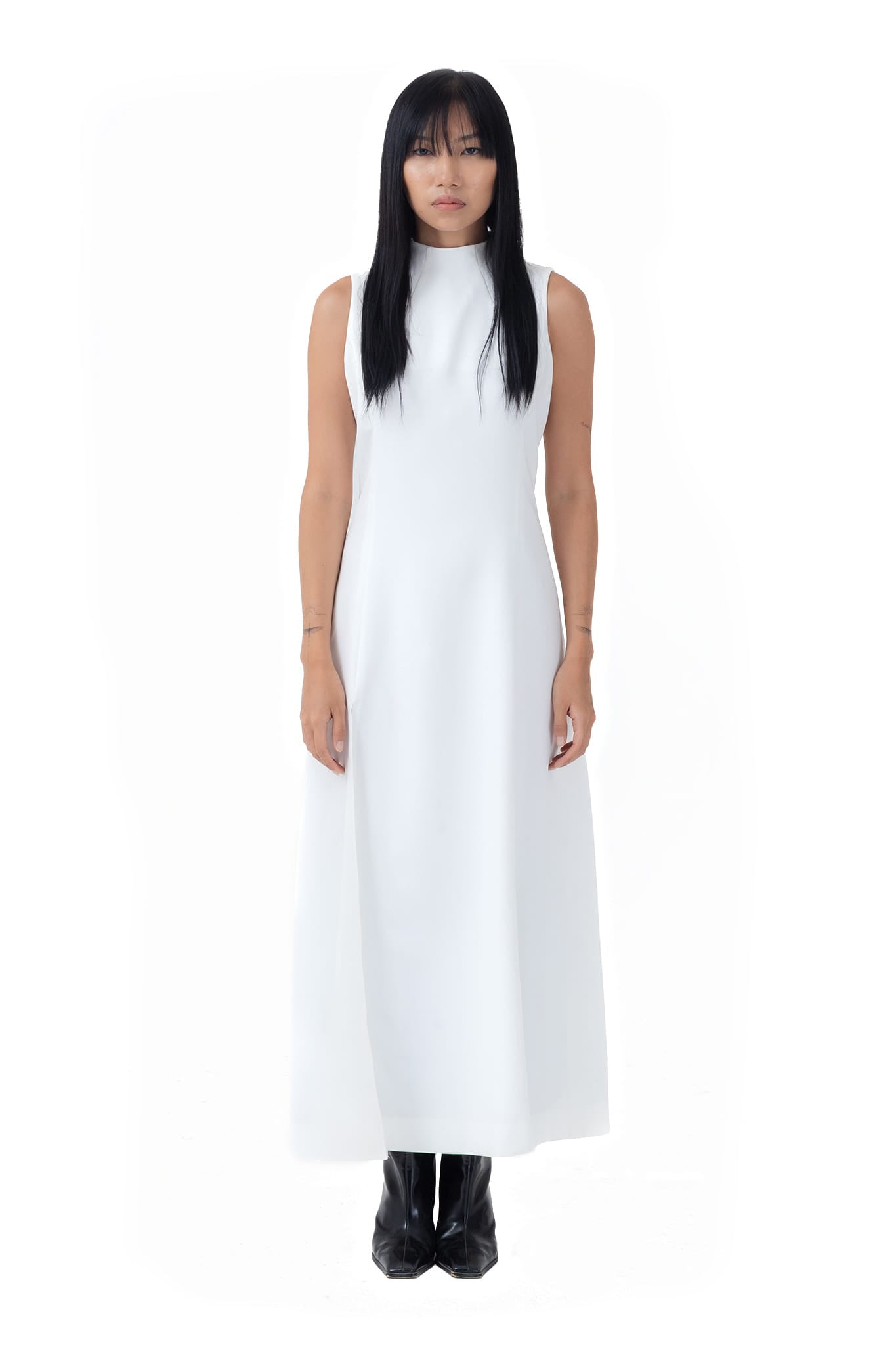 HIGH-NECK DRESS