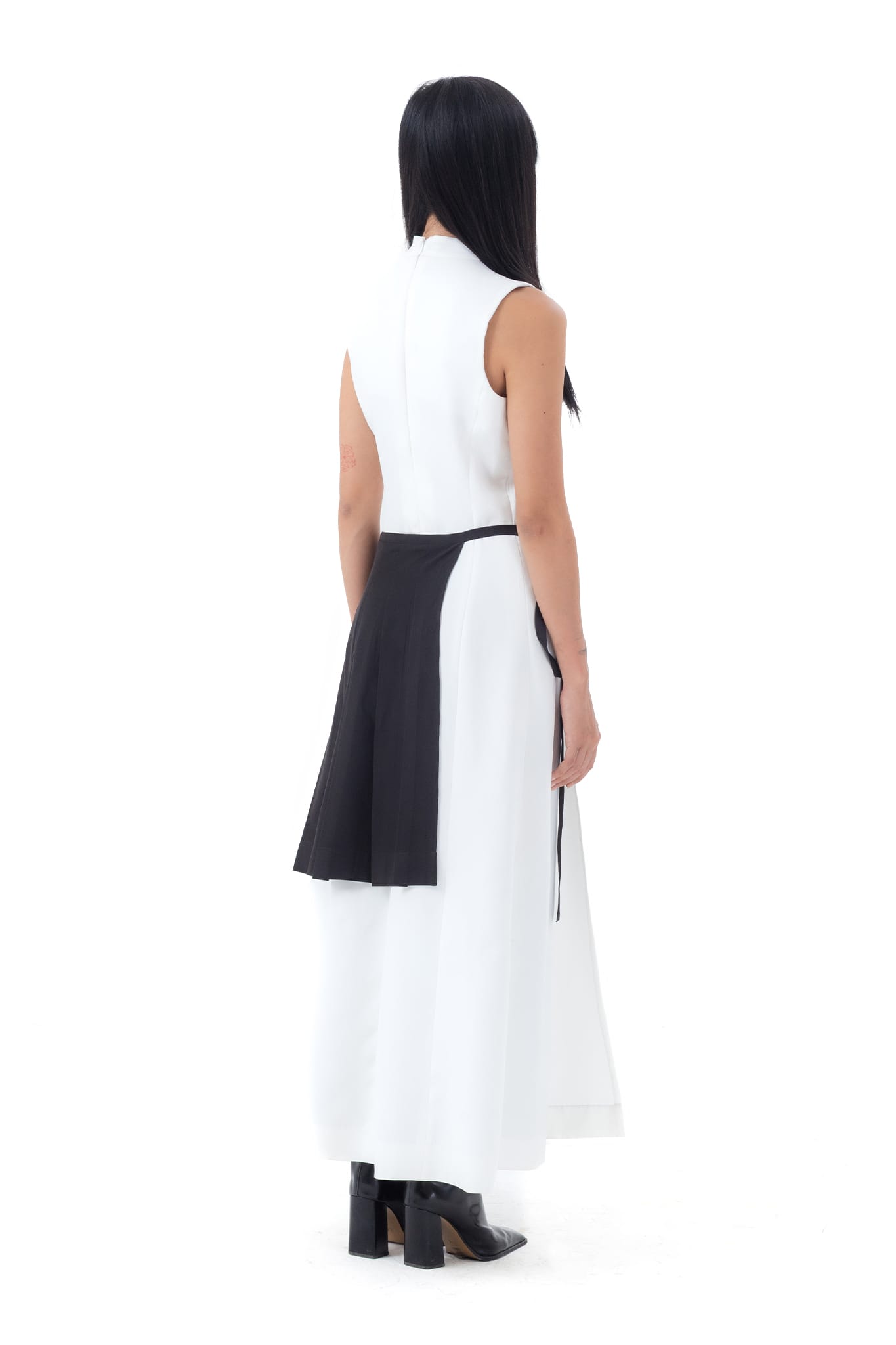 TIE-UP HALF SKIRT